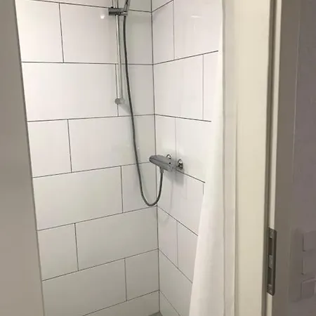 Modernisiertes Gaestezimmer Im Ortskern Wehrheim Exterior photo