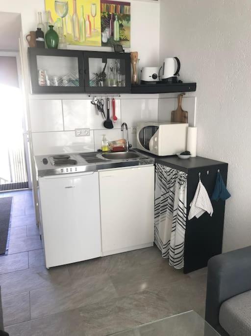 Modernisiertes Gaestezimmer Im Ortskern Apartment